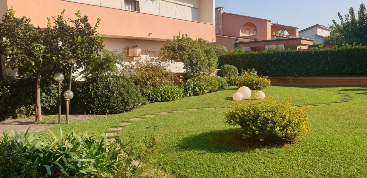Hotel Corallo Fregenae Exterior foto